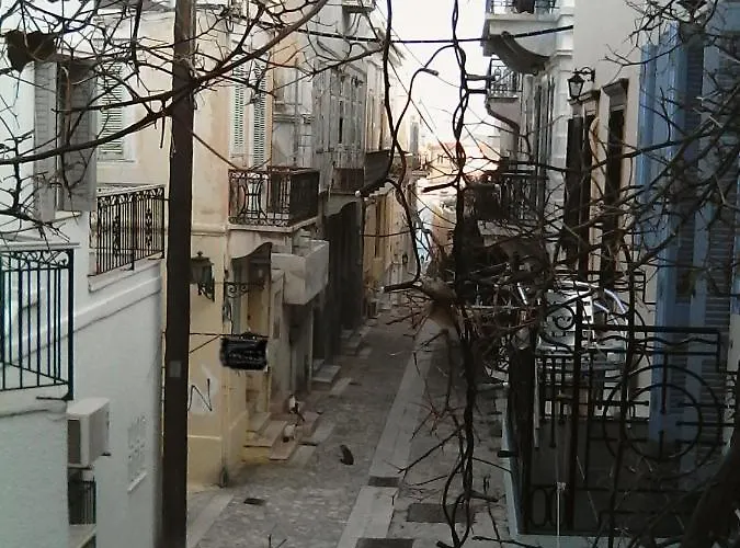 Ξενοδοχείο με διαμερίσματα Hermoupoli