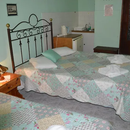 Hotel apartamentowy Hermoupoli