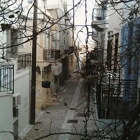 Hotel apartamentowy Hermoupoli