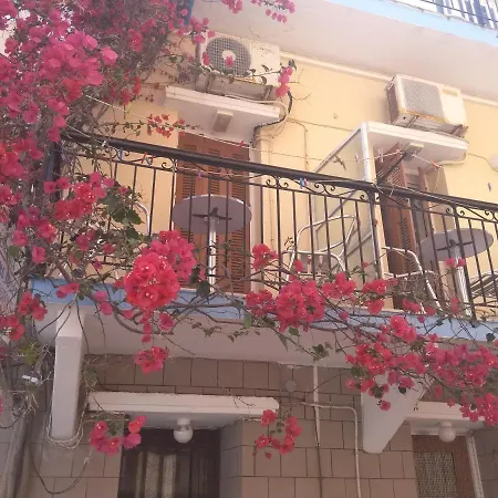 Hermoupoli Aparthotel