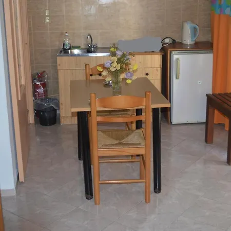 Hotel apartamentowy Hermoupoli