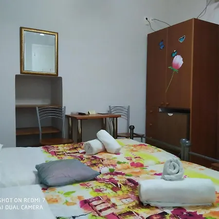 Hotel apartamentowy Hermoupoli