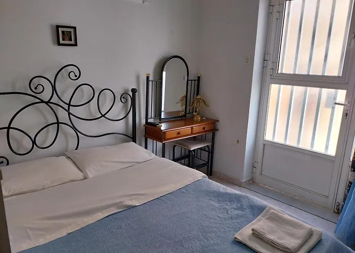 Aparthotel Hermoupoli